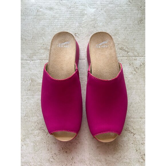 Dansko Women's Sz 39 Pink Wedge Slide Shoes - Picture 2 of 12